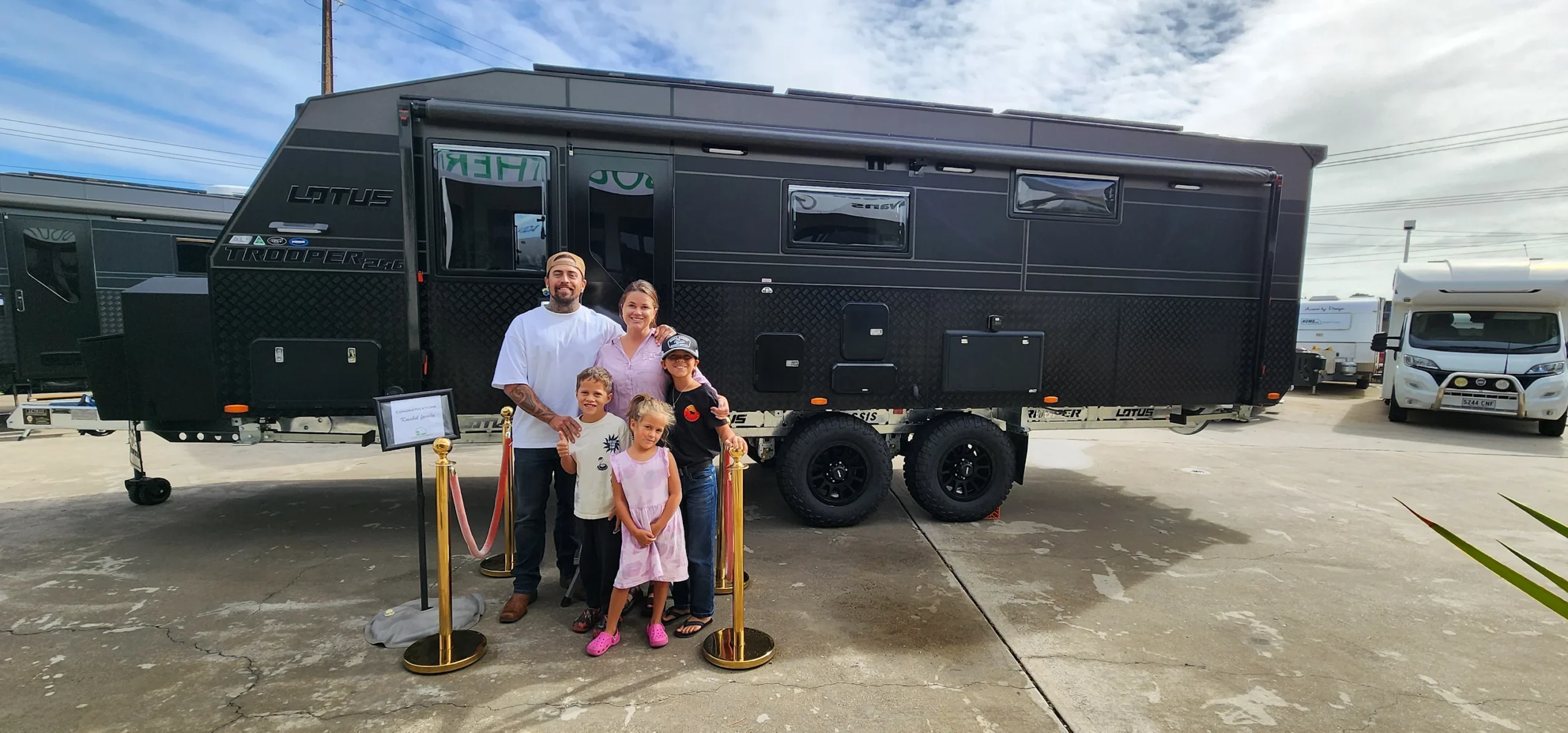 Lotus Trooper - Interior